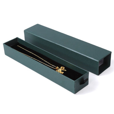 Pabrik grosir Eco Friendly hadiah berkualitas tinggi Kotak Perhiasan Pribadi Cincin Custom Kalung Earring Gelang gelang Kemasan Green Cardboard Paper Drawer Kotak Perhiasan dengan logo