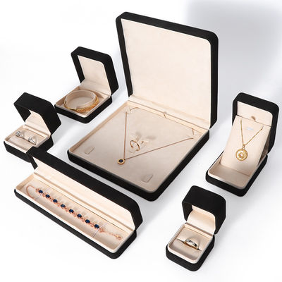 Hign End Big Jewelry Set Kalung Gelang Earrings Ring Packaging Handmade Square Velvet Black Jewelry Box Dengan Logo