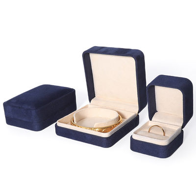 Grosir Manufaktur China Kotak Kemasan Perhiasan Biru Premium Kustom Kotak Perhiasan Besar Kelas Atas Set Kalung Gelang Anting Cincin Kemasan Kotak Perhiasan Beludru Persegi Biru Buatan Tangan Dengan Logo