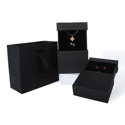 China manufaktur grosir kualitas tinggi Kalung Earring gelang kotak cincin Perhiasan kemasan Pribadi Custom Eco Friendly Kardus Kertas hitam Laci Perhiasan Kotak dengan logo