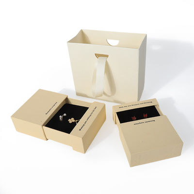 Grosir manufaktur China berkualitas tinggi Kotak kalung anting gelang cincin kemasan perhiasan Kustomisasi Pribadi Ramah Lingkungan Kertas Karton Kotak Perhiasan Laci Kuning dengan logo