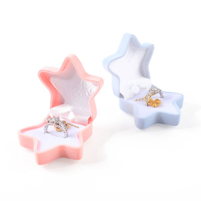 OEM personalisasi flip bintang laut beludru cincin kotak perhiasan kemasan dengan logo