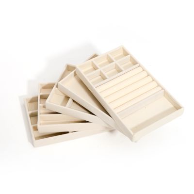 Customisable Luxury beige Velvet Perhiasan Trays OEM Perhiasan Trays tampilan untuk cincin gelang Kalung