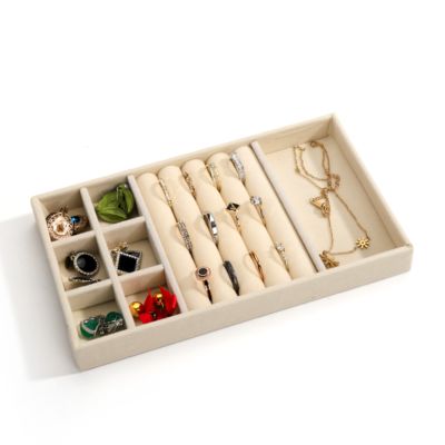 Customisable Luxury beige Velvet Perhiasan Trays OEM Perhiasan Trays tampilan untuk cincin gelang Kalung