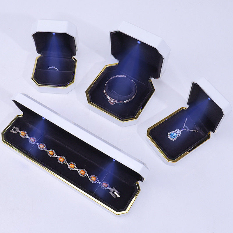 Custom Logo Cahaya Perhiasan Kotak Hadiah Untuk Gelang Gelang Pendant Velvet Kalung Cincin Bahan buatan tangan