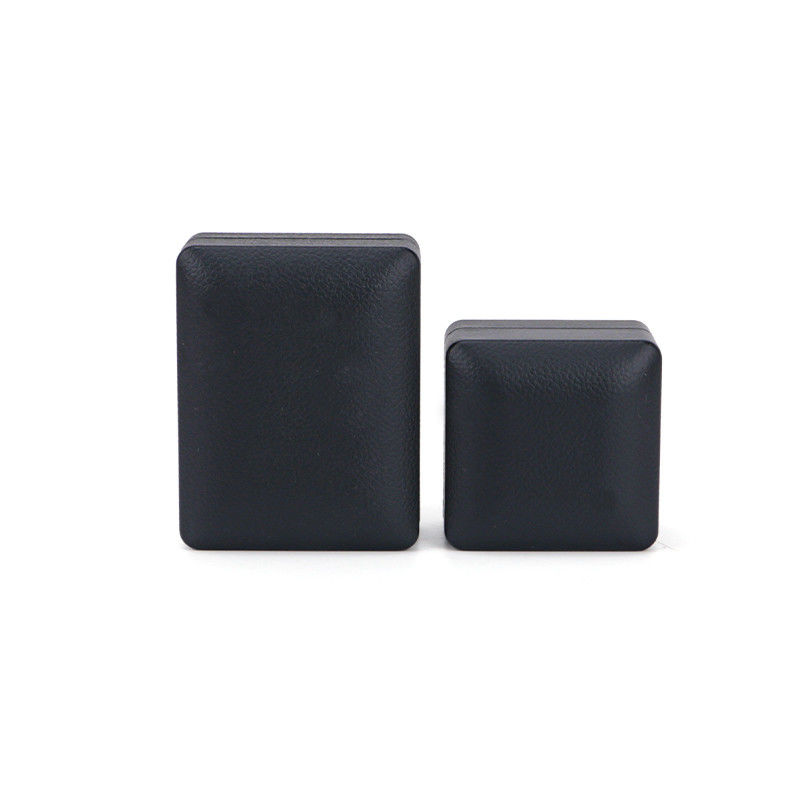 Hanhong Custom Ring Box dengan Light 6.5*6.5*4.5cm Ukuran Kulit Hitam dan Bahan Velvet