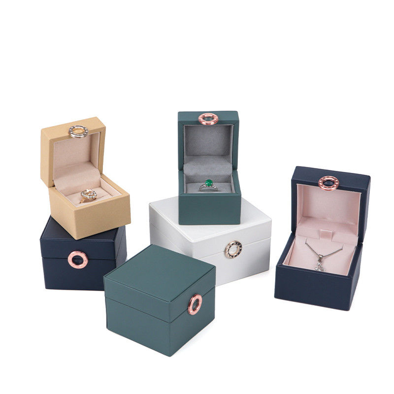 Paket Perhiasan Hanhong Four-Leaf Clover Luxury PU Kulit Ring Box dengan Logo Khusus