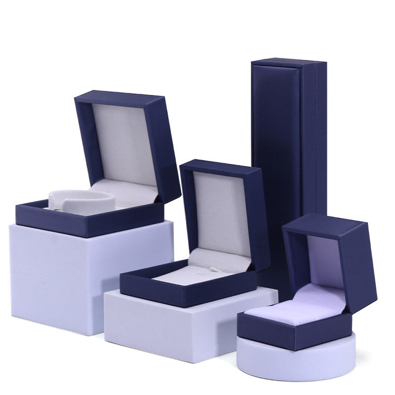 Sikat Finishing Lembut Kulit Palsu Perhiasan Storage Box Paket untuk cincin Pendant