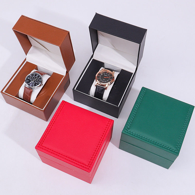Kotak penyimpanan jam tangan kulit PU high-end dengan interior kayu untuk kemasan mewah