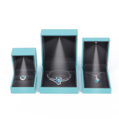 Customized Hanhong LED Light Perhiasan Packaging Box untuk Kalung Gelang dan Earrings