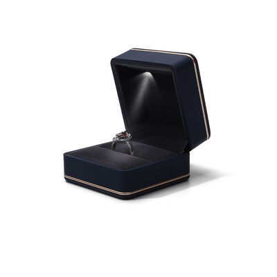 Paket Perhiasan Hanhong Custom Logo Silk Screen Printing Luxury LED Storage Box dengan Lampu
