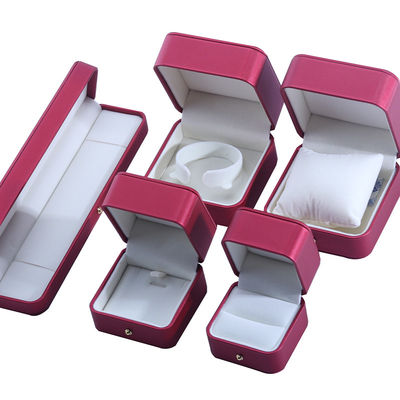 Hanhong Custom Red PU Kulit Perhiasan Kemasan Kotak untuk Wedding Kalung Earrings Ring