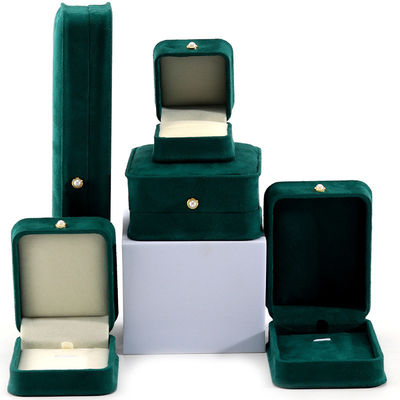 9*9*4.5cm Green Velvet Ring Jewelry Box untuk Customized Bracelet Earrings Packaging