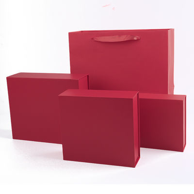 Pabrik grosir kualitas tinggi Kotak Hadiah Magnetik Kemasan Logo kustom mewah Eco Friendly Karton Kertas merah Kotak Perhiasan Magnetik